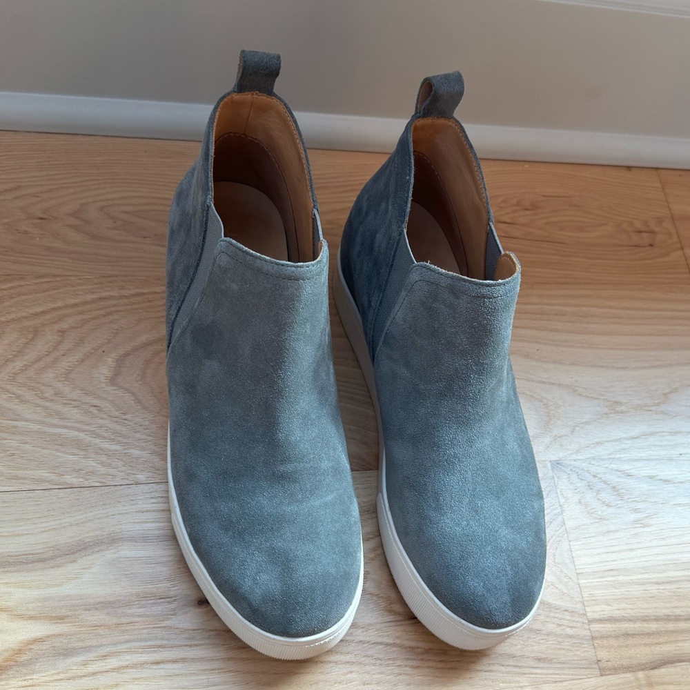 Grey Jslides / Size 8 - image 3